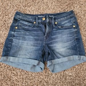 MOSSIMO size 2 high-rise midi shorts!
